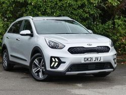 Silver Used 2021 Kia Niro 2 SUV | £14,699 (Good price)