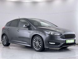 Grey Used 2017 Ford Focus ST-Line Hatchback | £8,130 (Good price)