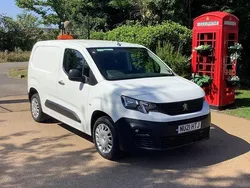 White Used 2021 Peugeot Partner MPV | £6,450 (Super price)