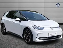 White New 2025 VW ID.3 Pure Hatchback | £23,098 (Fair price)