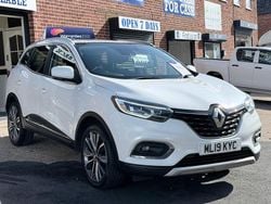 White Used 2019 Renault Kadjar Version S SUV | £9,995 (Fair price)