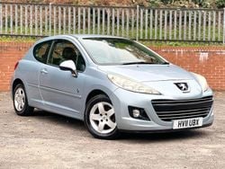 Blue Used 2011 Peugeot 207 Envy Hatchback | £2,495 (Fair price)