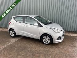 Silver Used 2015 Hyundai i10 SE Hatchback | £6,490 (Good price)