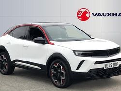 White Used 2022 Vauxhall Mokka SRi SUV | £14,518 (Fair price)