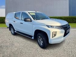 White Used 2020 Mitsubishi L200 Pickup | £13,500 (Good price)