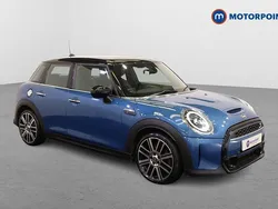 Blue Used 2022 Mini Cooper S Exclusive Hatchback | £21,899 (Fair price)
