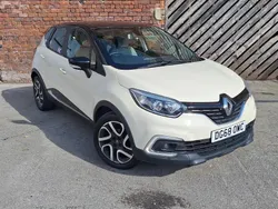 Cream Used 2018 Renault Captur Iconic SUV | £8,298 (Fair price)