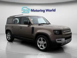 Used 2021 Land Rover Defender SE SUV | £37,800 (Super price)