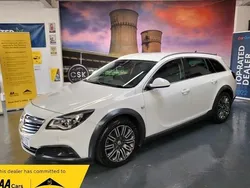 White Used 2014 Vauxhall Insignia Country Tourer S Estate | £5,990