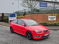 Red Used 2007 Ford Focus ST Hatchback | £4,295 (Super price)