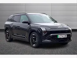Midnight black Used 2024 Kia EV3 2 SUV | £37,750 (Fair price)