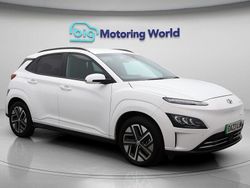 White Used 2023 Hyundai Kona Premium SUV | £13,500 (Fair price)