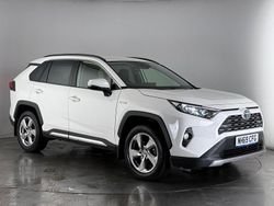 White Used 2020 Toyota RAV4 Design Estate | £21,000 (Fair price)