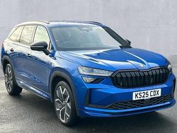 Race blue metallic Used 2025 Skoda Kodiaq SportLine SUV | £35,750 (Fair price)