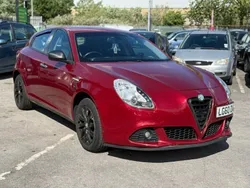 Red Used 2010 Alfa Romeo Giulietta Lusso Hatchback | £1,299 (Super price)