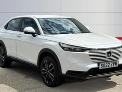 White Used 2022 Honda HR-V Elegance SUV | £20,054 (Fair price)