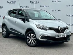 Silver Used 2019 Renault Captur Play SUV | £8,495 (Fair price)