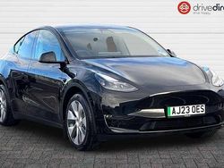 Metallic diamond black Used 2023 Tesla Model Y Long Range AWD SUV | £24,200 (A bit pricey)