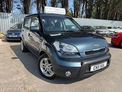 Blue Used 2011 Kia Soul SUV | £3,795 (Good price)