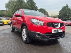 Red Used 2013 Nissan Qashqai +2 Acenta SUV | £2,495 (Fair price)