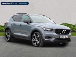 Grey Used 2019 Volvo XC40 R-Design Pro SUV | £25,999 (Expensive)