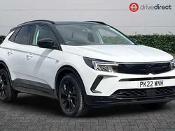 White Used 2022 Vauxhall Grandland X SRi SUV | £14,400 (Fair price)