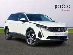 White Used 2021 Peugeot 5008 Allure MPV | £19,082 (Fair price)