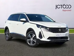 White Used 2021 Peugeot 5008 Allure MPV | £18,471 (Fair price)