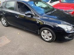 Black Used 2012 Hyundai i30 Classic Hatchback | £2,895 (Good price)
