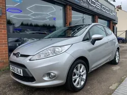 Silver Used 2010 Ford Fiesta Zetec Hatchback | £2,600 (Fair price)