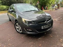 Grey Used 2014 Vauxhall Astra SRi Hatchback | £1,495 (Super price)