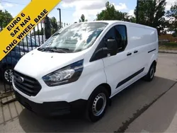White Used 2023 Ford Transit Custom Premium Van | £31,188
