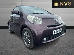 Purple Used 2009 Toyota iQ Hatchback | £3,495 (Fair price)
