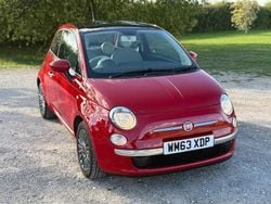 Red Used 2014 Fiat 500 Lounge Hatchback | £4,195 (Fair price)