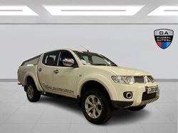 White Used 2011 Mitsubishi L200 Pickup | £7,990 (Fair price)