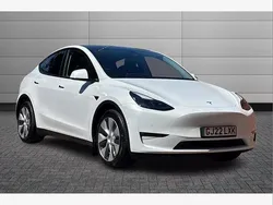 Pearl white Used 2022 Tesla Model Y Long Range SUV | £24,995 (Super price)