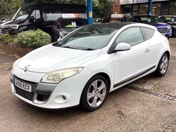 White Used 2009 Renault Mégane Coupé Dynamique Coupe | £4,995 (Expensive)