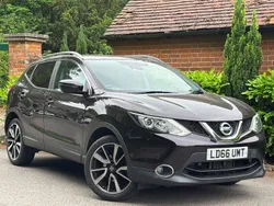 Black Used 2016 Nissan Qashqai S SUV | £10,995 (Fair price)
