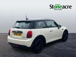White Used 2018 Mini Cooper Hatch Hatchback | £11,995 (Fair price)
