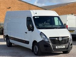 White Used 2021 Vauxhall Movano Edition Van | £10,995 (Good price)