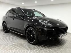 Black Used 2018 Porsche Cayenne Platinum Edition SUV | £23,995 (Expensive)