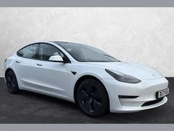 White Used 2021 Tesla Model 3 Long Range AWD Sedan | £18,999 (Fair price)