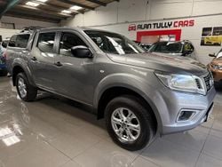 Grey Used 2020 Nissan Navara Acenta Pickup | £16,950 (Fair price)