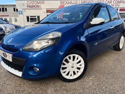 Blue Used 2010 Renault Clio II Hatchback | £3,499