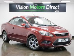 Red Used 2009 Ford Focus Cabriolet Cabriolet | £1,980 (Fair price)