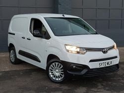 White Used 2022 Toyota Proace City City Van | £13,498 (Good price)