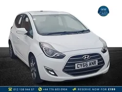 White Used 2016 Hyundai ix20 SE MPV | £4,985 (Good price)