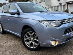 Blue Used 2014 Mitsubishi Outlander P-HEV Estate | £6,250 (Fair price)