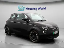 Used 2025 Fiat 500e La Prima Hatchback | £15,800 (Good price)