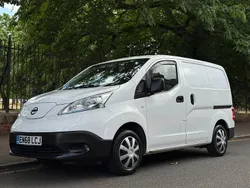 White Used 2019 Nissan e-NV200 Acenta Van | £5,499 (Fair price)